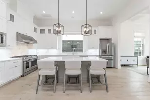 7546 Awty School Ln, Houston, TX 77055 - Photo 18