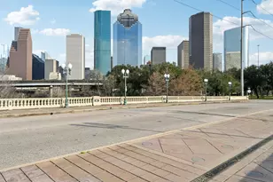 1405 Bailey St, Houston, TX 77019 - Photo 26