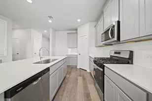 3622 Crawford St, Bay City, TX 77414 - Photo 6