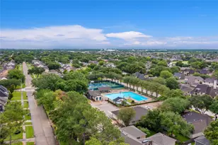 10103 Sagemill Dr, Houston, TX 77089 - Photo 30