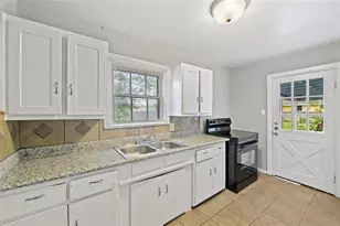 4125 Dockrell St, Dickinson, TX 77539 - Photo 8