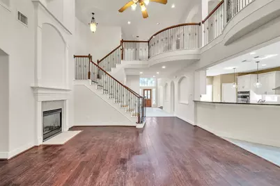 5303 Riverstone Crossing Drive, Sugar Land, TX 77479 - Photo 10