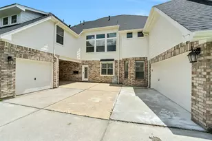 11802 Seagrove Dr, Pearland, TX 77584 - Photo 2