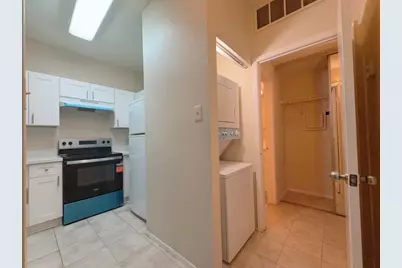 7900 Bissonnet Street #B1, Houston, TX 77074 - Photo 4