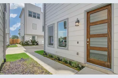 1741 Cove Crescent Court, Houston, TX 77055 - Photo 42