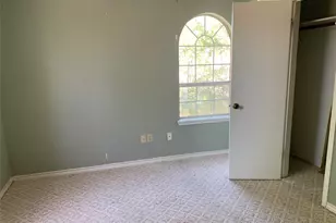 4722 Woodside St, Houston, TX 77023 - Photo 14