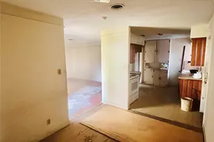 12426 Ledger Ln, Houston, TX 77015 - Photo 6