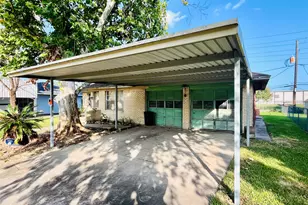 12426 Ledger Ln, Houston, TX 77015 - Photo 2