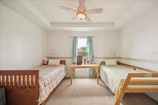 12811 Rio Lindo St, Rosharon, TX 77583 - Photo 10
