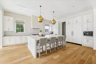 3609 Meadow Lake Ln, Houston, TX 77027 - Photo 12