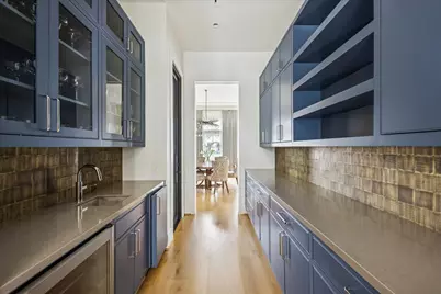 3609 Meadow Lake Lane, Houston, TX 77027 - Photo 16