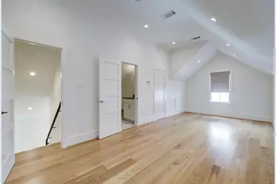 3609 Meadow Lake Lane, Houston, TX 77027 - Photo 46