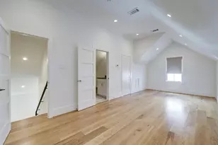 3609 Meadow Lake Ln, Houston, TX 77027 - Photo 46