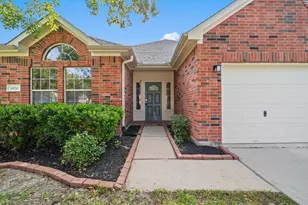 18710 Condrey Ct, Tomball, TX 77377 - Photo 30