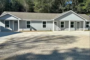 635 N Mlk Dr, Ames, TX 77575 - Photo 2