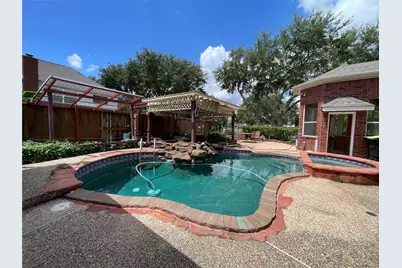 1951 Lake Winds Drive, Missouri City, TX 77459 - Photo 6