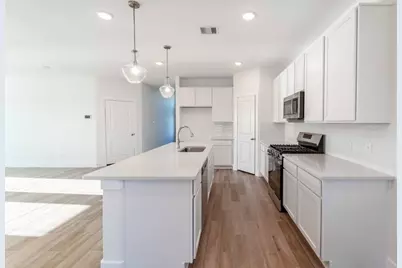 626 Escondido Drive, Dayton, TX 77535 - Photo 4