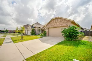 14215 Campo Vista Dr, Houston, TX 77083 - Photo 2