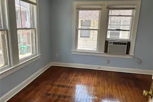 4304 Pease St, Houston, TX 77023 - Photo 2