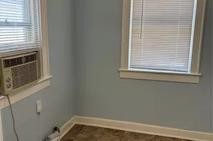 4304 Pease St, Houston, TX 77023 - Photo 8