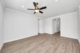 10310 Woodhill Spa Ln, Cleveland, TX 77327 - Photo 16