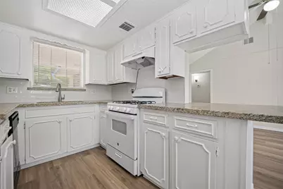 10323 Sweetbrook Drive, Houston, TX 77038 - Photo 10