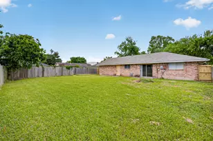 10323 Sweetbrook Dr, Houston, TX 77038 - Photo 22