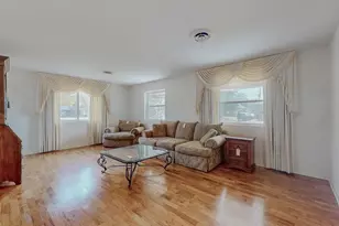 5710 Pickwick Ln, Beaumont, TX 77706 - Photo 12