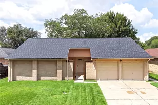 10015 Rustic Rock Rd, La Porte, TX 77571 - Photo 2