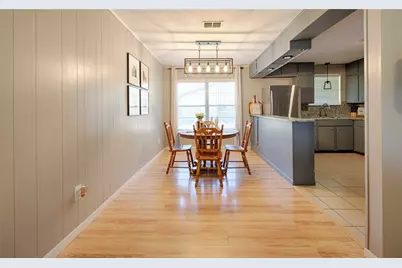 207 River Street, Hallettsville, TX 77964 - Photo 6