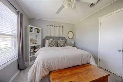 207 River Street, Hallettsville, TX 77964 - Photo 14