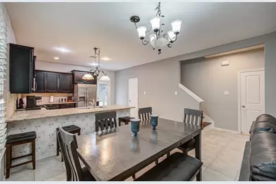 6882 Dogwood Cliff Lane, League City, TX 77539 - Photo 8