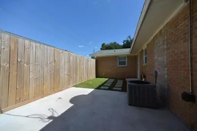 3309 Sunbeam Street, Houston, TX 77051 - Photo 6