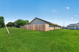 2223 Courtney Ct, Missouri City, TX 77459 - Photo 32