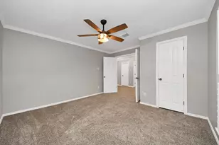 1410 Long View Dr, Pearland, TX 77581 - Photo 8