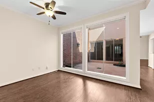 9621 Longmont Dr, Houston, TX 77063 - Photo 6