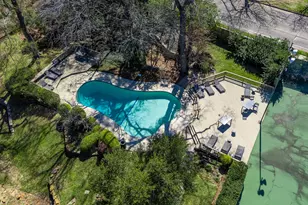 9621 Longmont Dr, Houston, TX 77063 - Photo 32