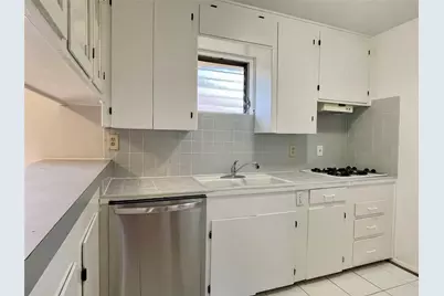 3420 Mount Vernon Street #13, Houston, TX 77006 - Photo 4