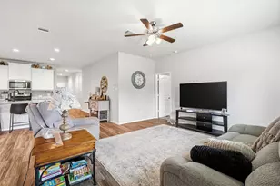 2219 Silver Dove Ln, Conroe, TX 77301 - Photo 10