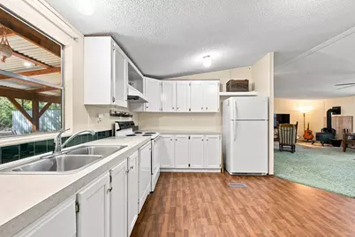 12380 Post Oak Lane, Bryan, TX 77807 - Photo 6