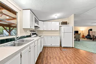 12380 Post Oak Ln, Bryan, TX 77807 - Photo 6