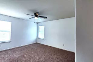 4211 Landshire Bend Dr, Houston, TX 77048 - Photo 22
