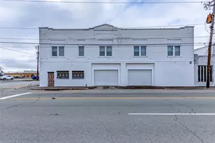 101 N Main St, Baytown, TX 77520 - Photo 1