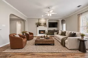 7715 Bayou Green Ln, Sugar Land, TX 77479 - Photo 8