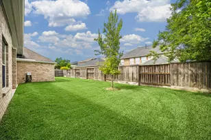 7715 Bayou Green Ln, Sugar Land, TX 77479 - Photo 26