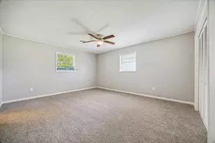 111 Chadwick, Bay City, TX 77414 - Photo 18