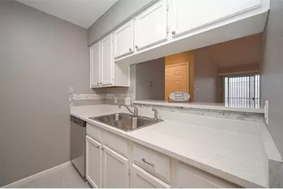 2120 El Paseo Street #2108, Houston, TX 77054 - Photo 2