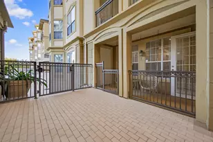 7575 Kirby Dr, Houston, TX 77030 - Photo 10