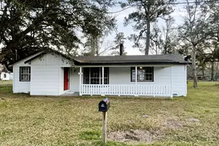 104 County Road 2401, Hull, TX 77564 - Photo 2