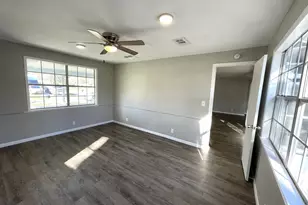 104 Co Rd 2401, Hull, TX 77564 - Photo 24